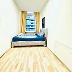 Spacious 3Br Apt For Up To 6P, 10Min To Fac Platz